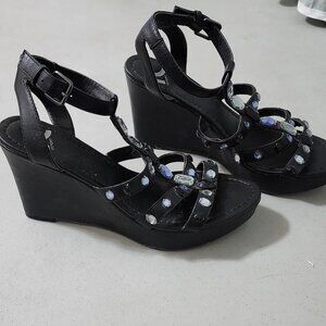Report, Wedge Heel Sandals, Size 7.5
